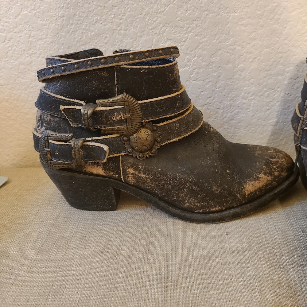 Circle G western booties